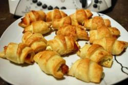Mini croissants with smoked salmon and tartar magimix