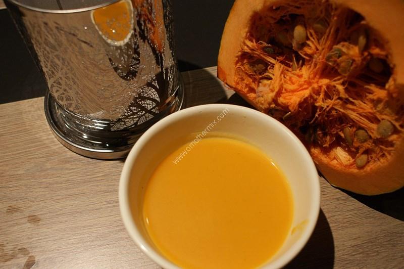 Large picture of butternut pumpkin soup thermomix