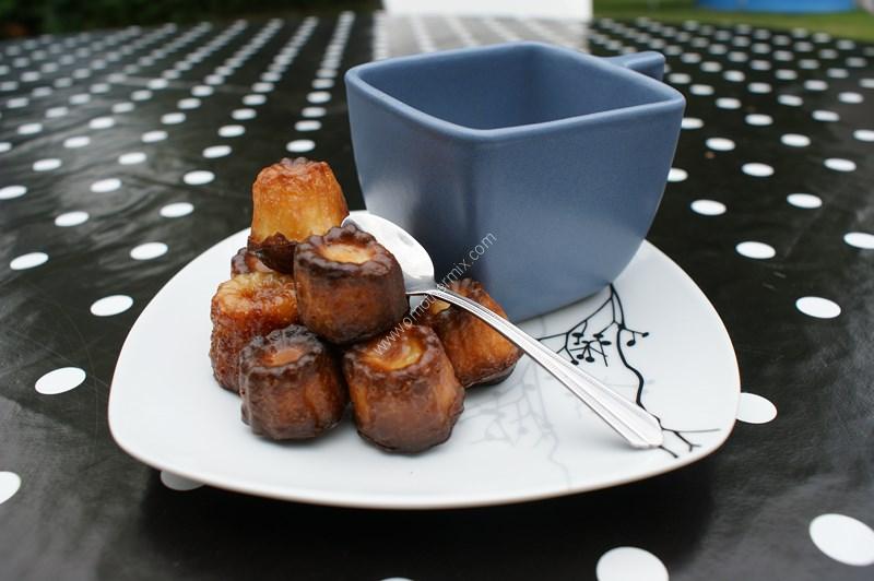Large picture of french cannelés bordelais thermomix