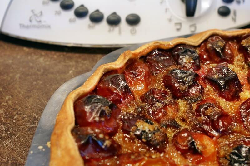 Large picture of plum tart thermomix