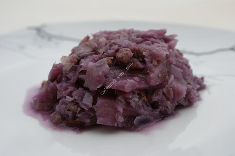 Large picture of red cabbage with bacon thermomix