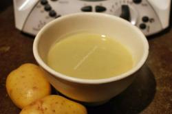 Zucchini potatoes soap with coriander thermomix