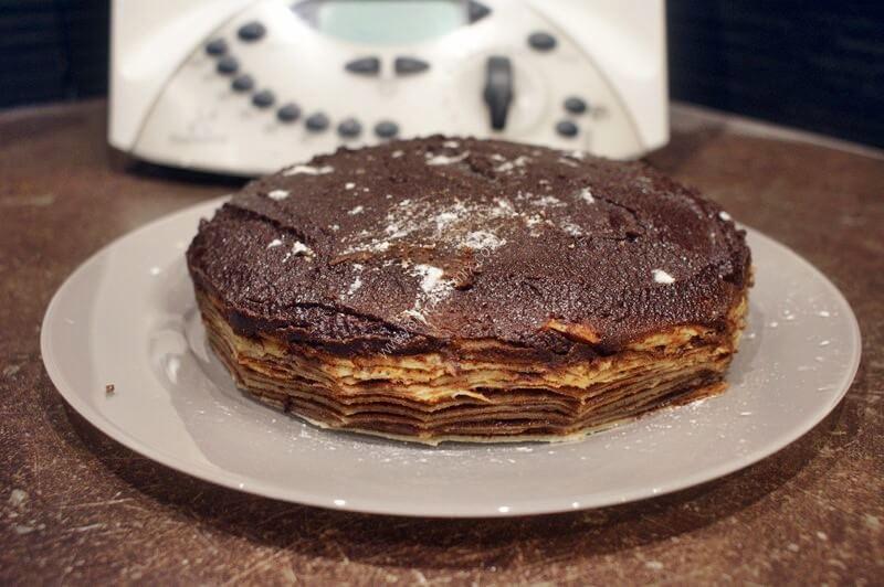 Image grande un gâteau de crêpes au chocolat magimix
