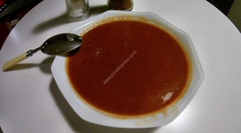 Image grande une soupe de légumes anciens magimix