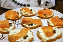 Image moyenne des toast saumon fromage frais thermomix