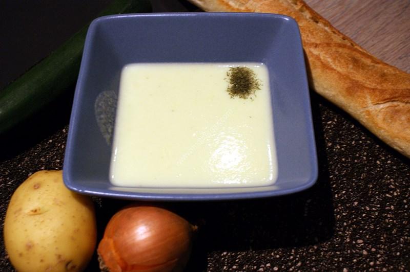 Large picture of cream of zucchini soup magimix