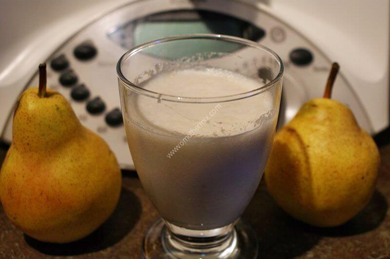 Large picture of pear vanilla milkshake thermomix