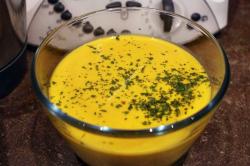 Sopa de calabaza con coco y curry thermomix