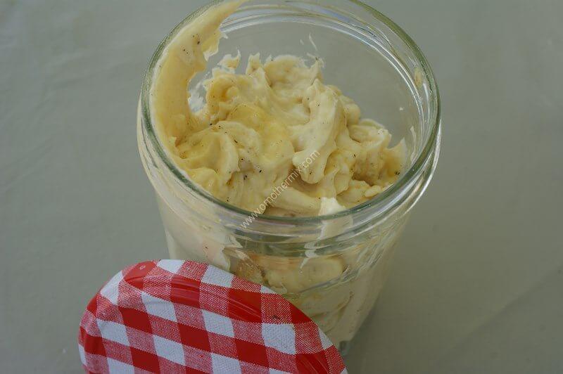 Image grande une mayonnaise sans moutarde thermomix