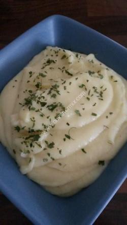 Image moyenne une purée de pommes de terre thermomix